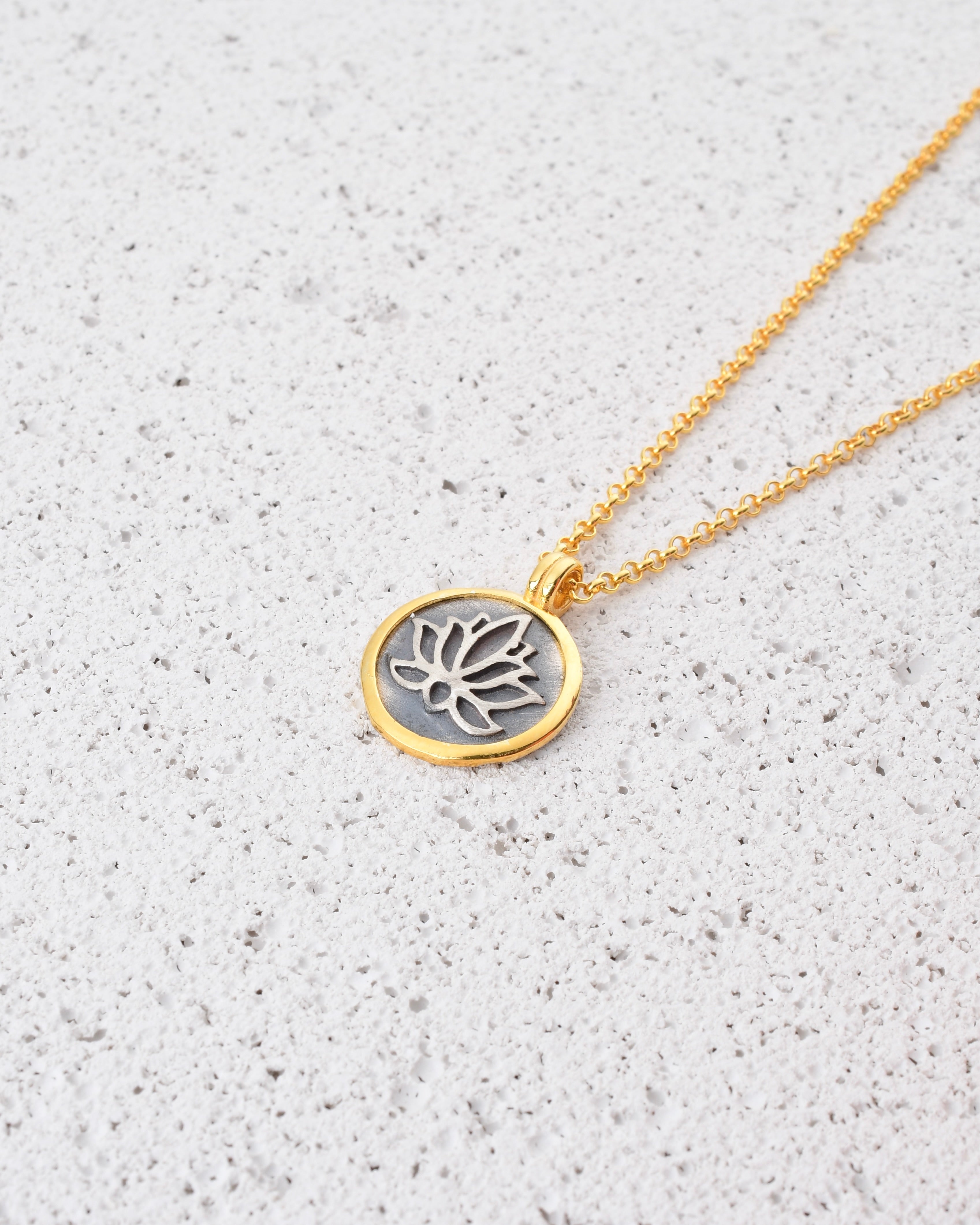 LOTUS X GOLD KADIN KOLYE