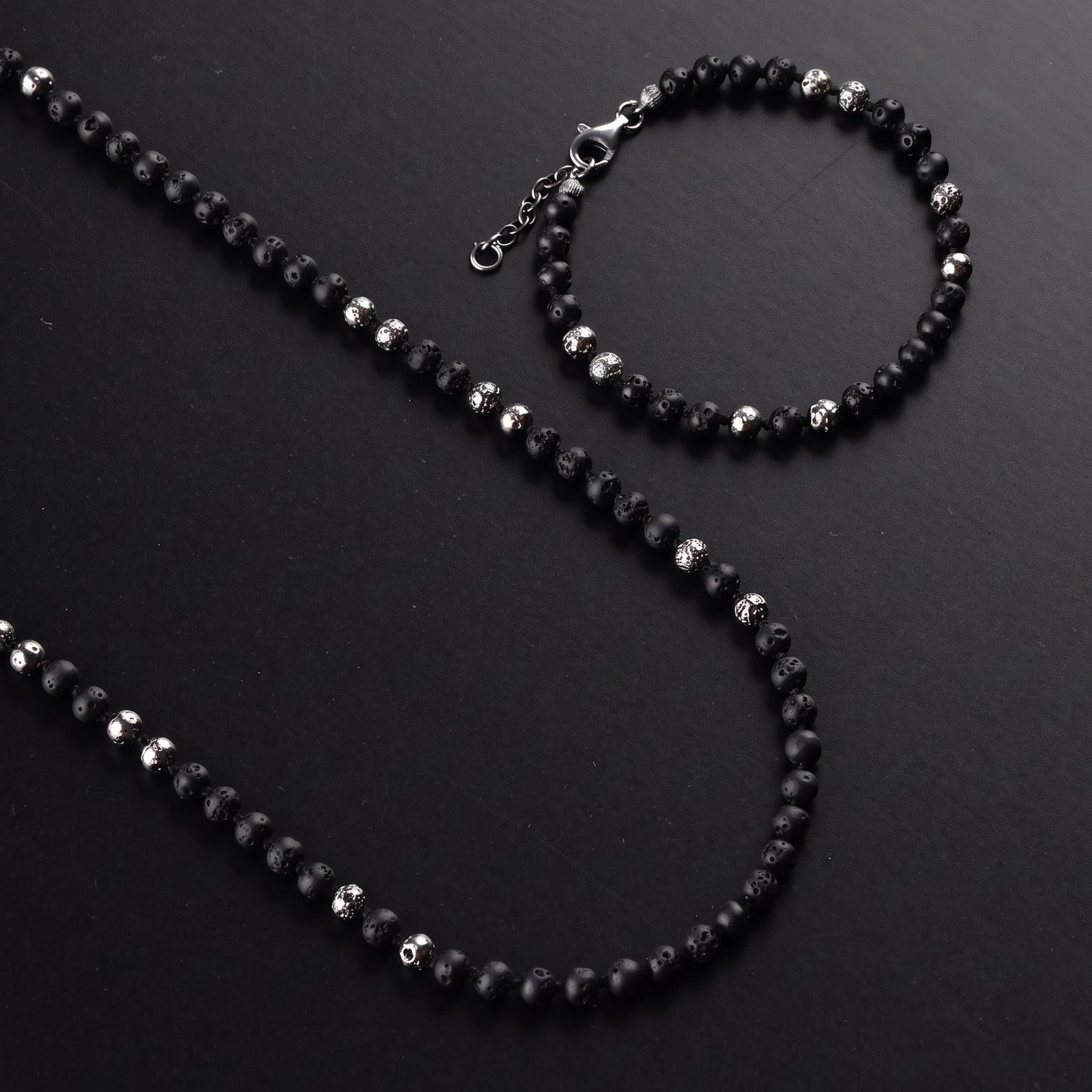 SOLARO BLACK BİLEKLİK